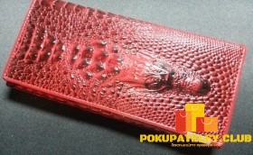 женский кошелек из кожи с 3D крокодилом